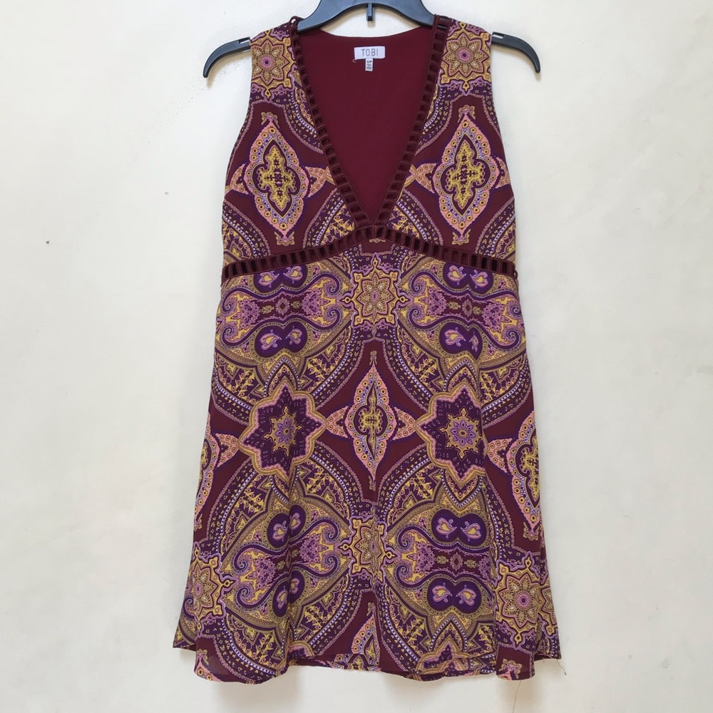 Tobi dress - Picture 2 of 5